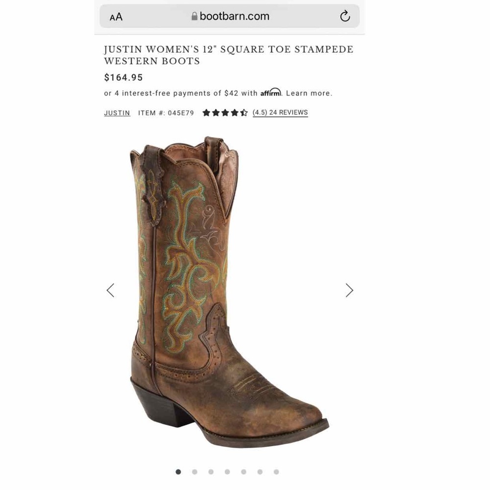 Women’s Justin Square toe stampede western cowboy boots.